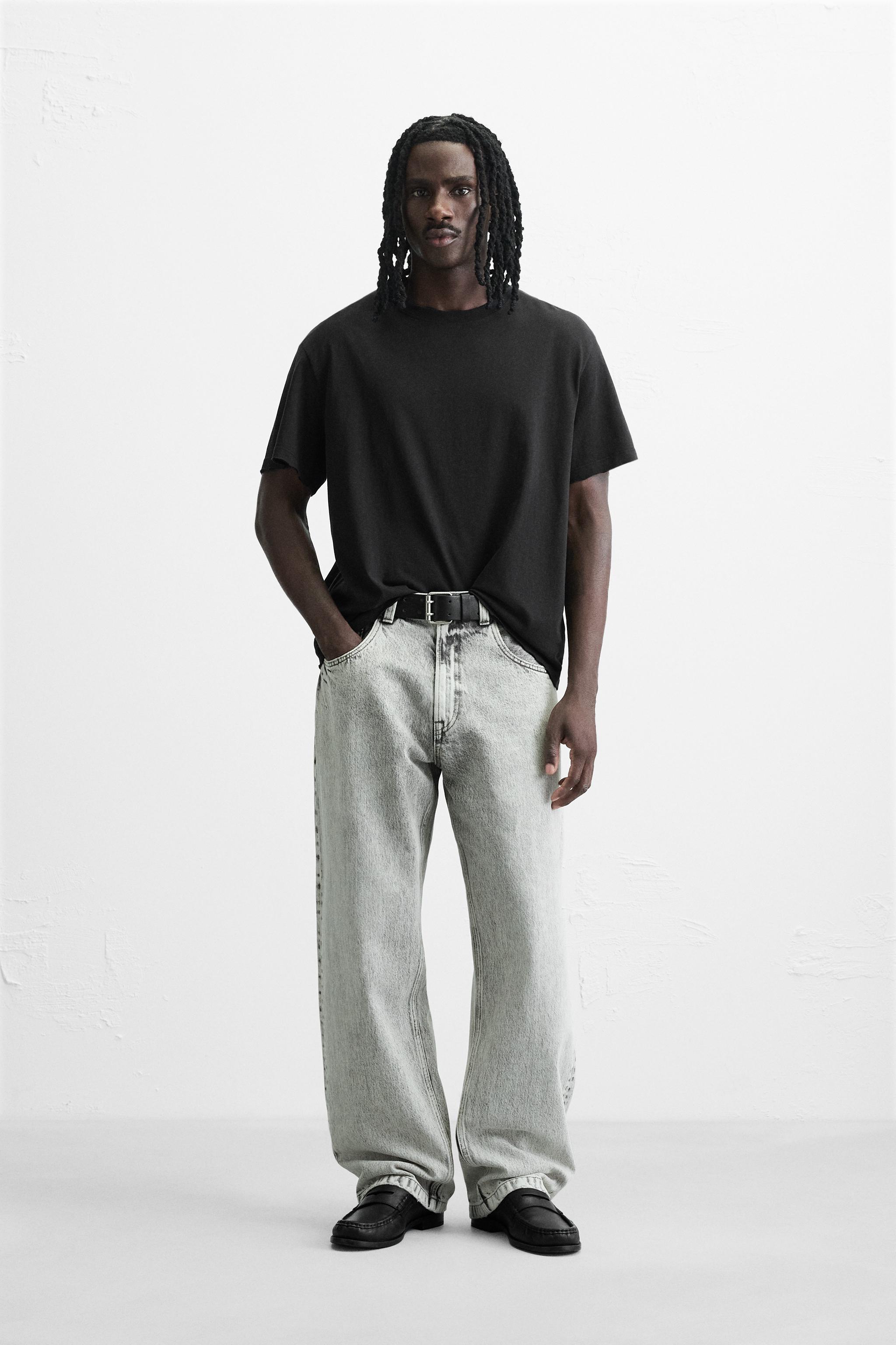 IRREGULAR TEXTURED T-SHIRT